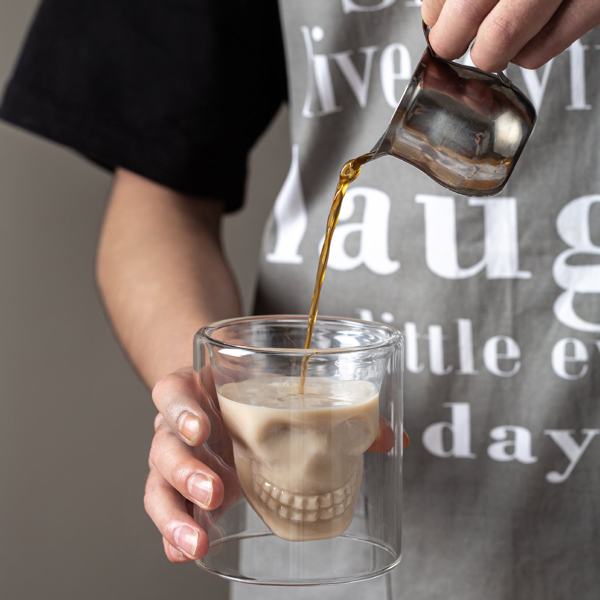 Artistic Personalized Skull Wine Cup Retro American Coffee Cup, Mini Heat-Resistant Borosilicate Glass Cup, Creative Latte Cup